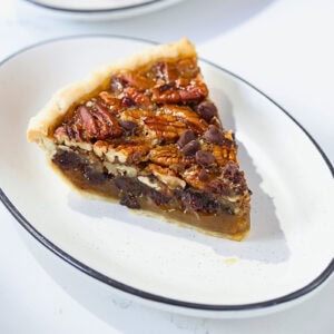 Big Texas Muddy Bottom Pecan Slice