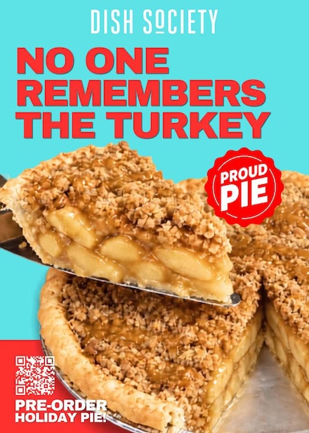 FINAL-TABLE-TENT-PROUD-PIE